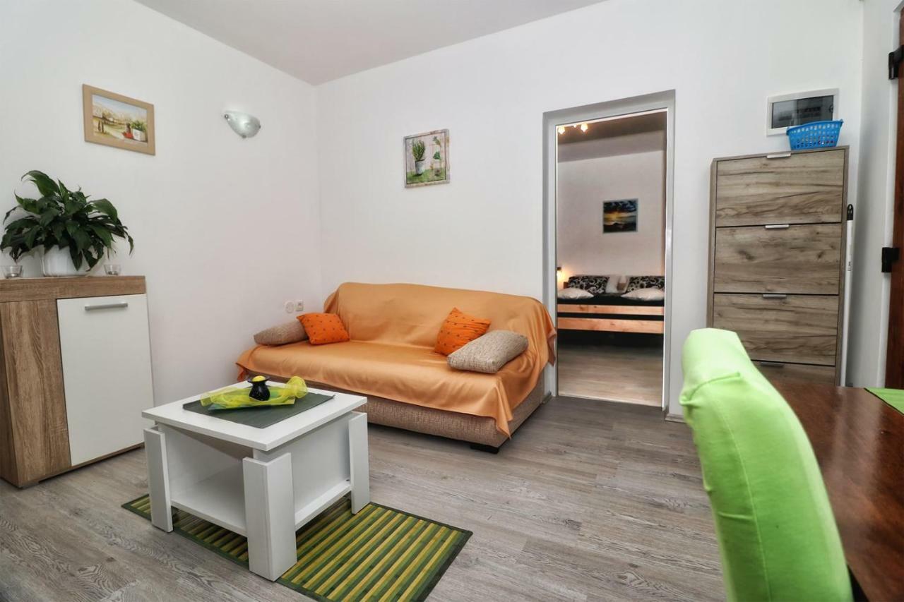 Apartment Edi Pula Extérieur photo